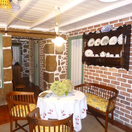 Vakantiehuis Casa Do Tamanqueiro Estoraos (Viana do Castelo)